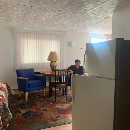 River Road Motel-2