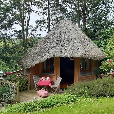 La Cabane De Cecile-La Hutte-2