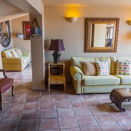 Hotel Carabeo-3