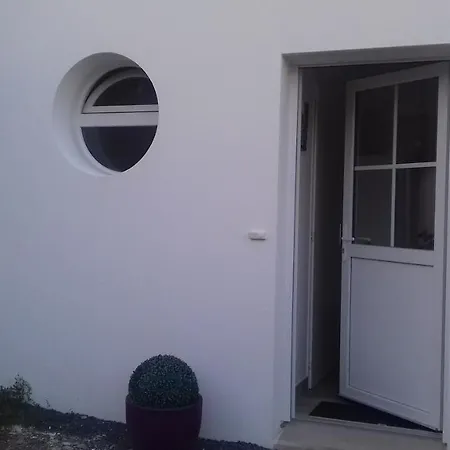 Studio Dans Quartier Calme Pres De Tout-3