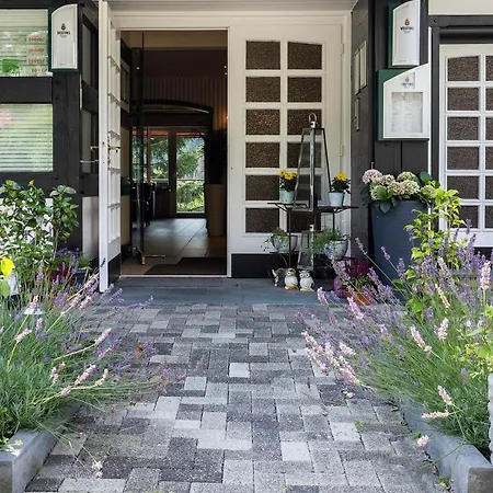 Hotel Landhaus Nordenau-2