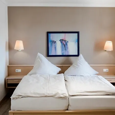 Bach Hotel-3