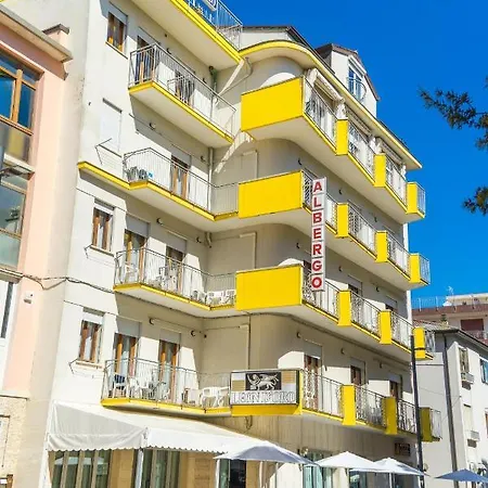 Hotel Leon D'Oro-3