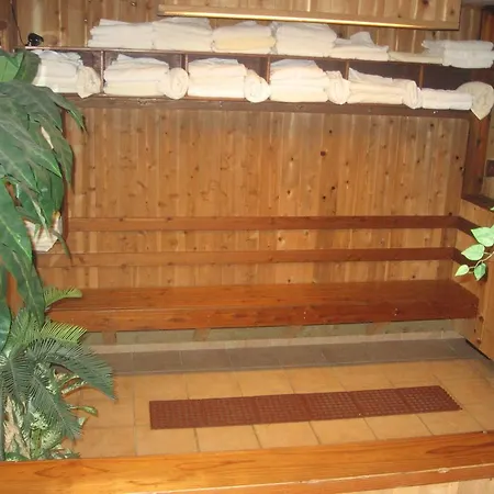 New Summit Inn-3