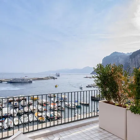 Capri Marina Suite-3