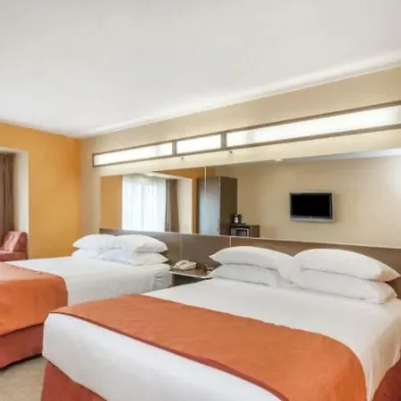 Microtel Inn & Suites By Wyndham Verona-3