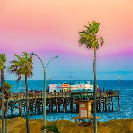 Balboa Pier House-2