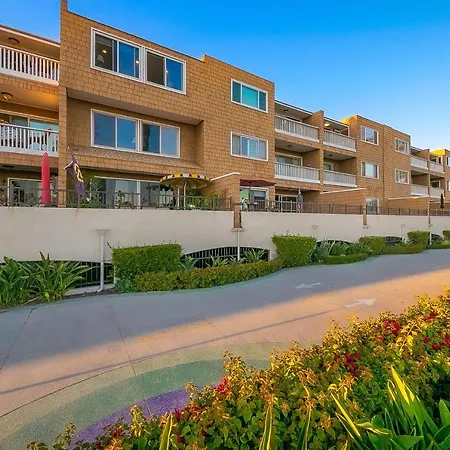 Balboa Pier House-3