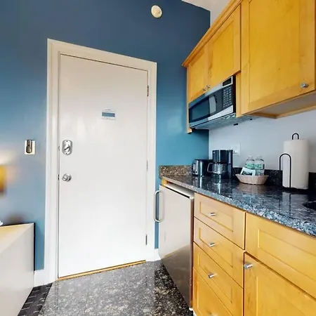 Charming Studio In Boston Brownstone, #44-3