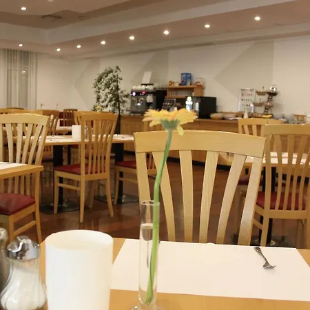 Dion Hotel Villach-3