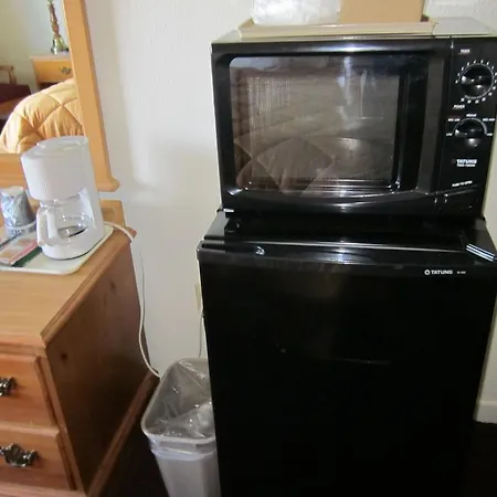 Americas Best Value Inn Stockton-2