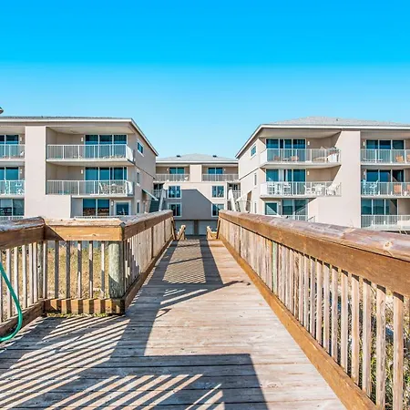 Starboard Village 3-321-2