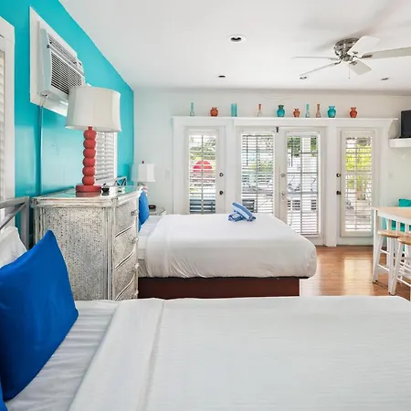 Wicker Guesthouse-3