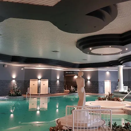 Rochestown Park Hotel & Leisure Centre-2