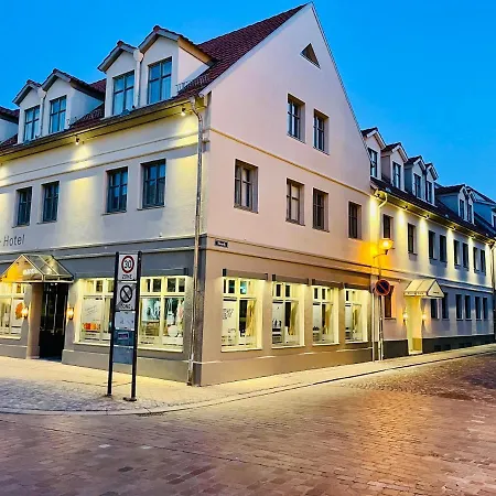 Altstadt-Hotel-2