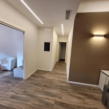 Stop&Go Suites And Apartments-3