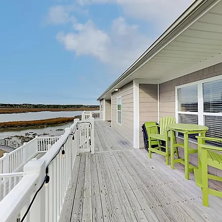 Oib27 Top-Floor Oasis-2