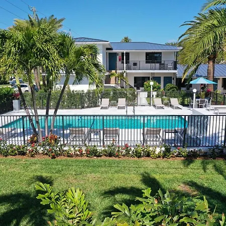 Tropic Isle Beach Resort-3