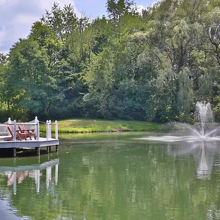 Waterview Lodge By Amish Country Lodging-2