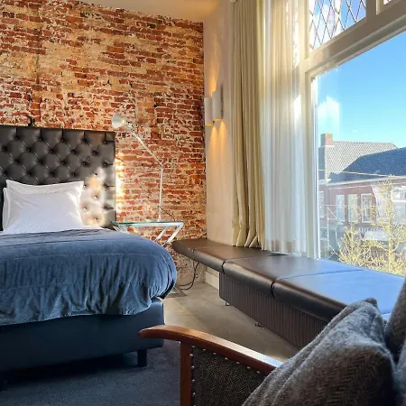 Van der Gang Suites-2