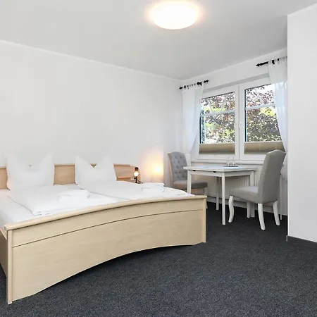 Hotel-Pension Janssen - Gästehaus Huus an't Deep-2