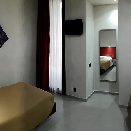 Hotel 38-3