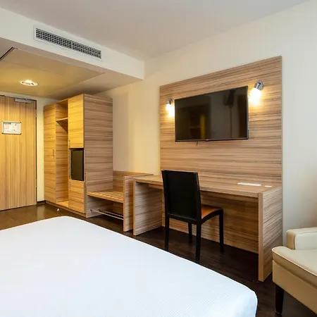 Messe & Airport Hotel Stuttgart-2