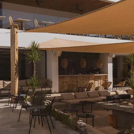Cavo Vezal (Adults Only)-3