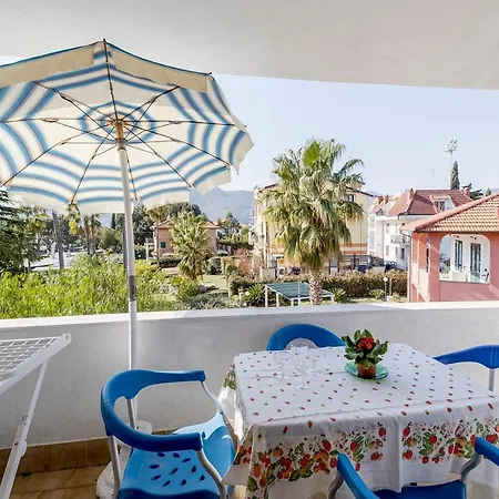 Loano Apartment Pool & Garden-2