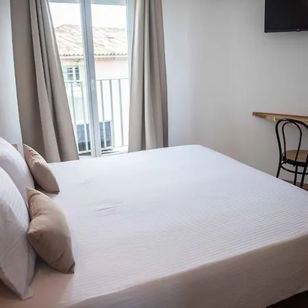 Hotel Du Lez-2
