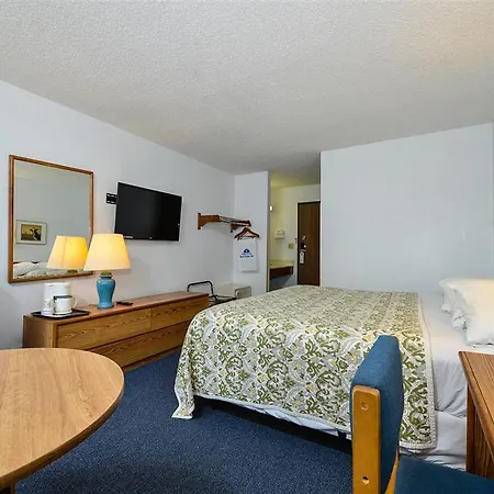 Americas Best Value Inn Wisconsin Rapids-3
