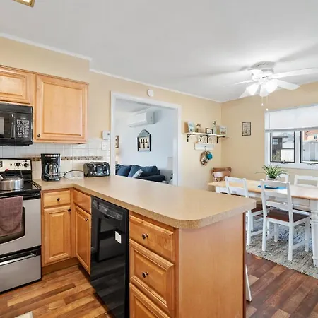 ⭐️The Lucky 7 Beach House⭐️Water View⭐️4 Bedroom⭐️-3