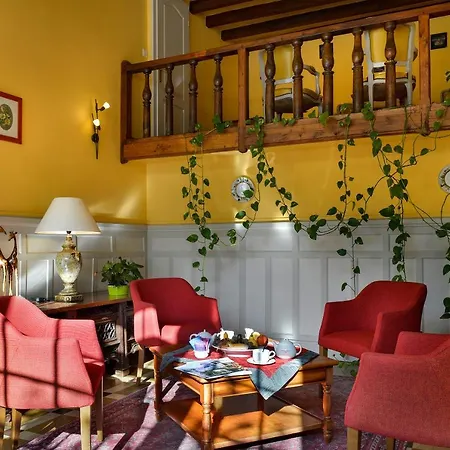 Hostellerie Du Chateau-3