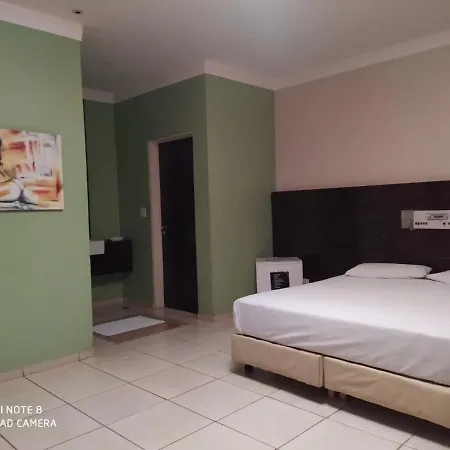 Movie Inn Motel E Hospedagem (Adults Only)-3