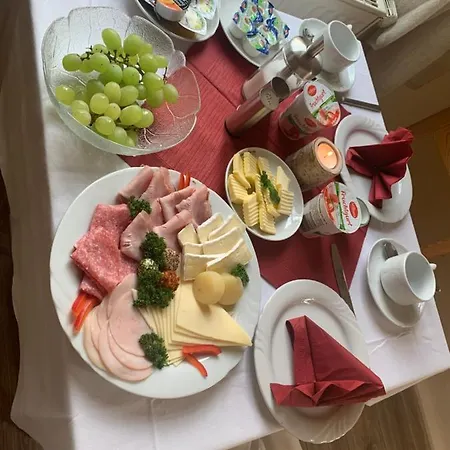 Pension Lindenhof-3