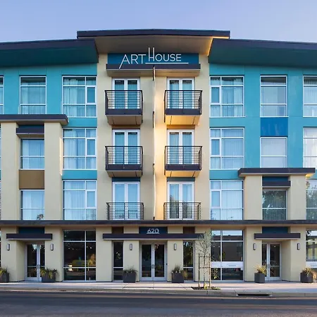 Art House Hotel-2