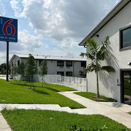 Motel 6-Fort Lauderdale, Fl-2