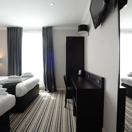 The 29 London-3