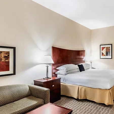 Red Lion Inn & Suites Mineral Wells-2