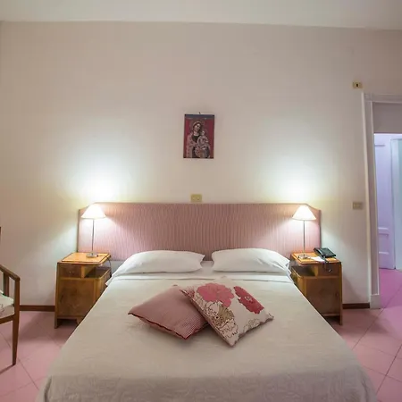 Hotel Victoria Maiorino-3