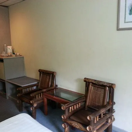 Century Hotel-3
