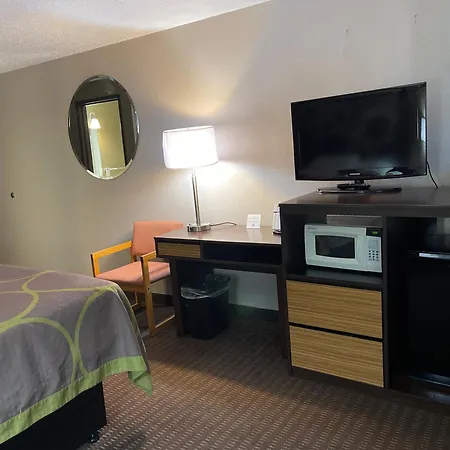 Super 8 By Wyndham Bismarck-3