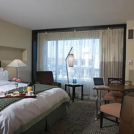 Le Merigot At Tropicana-2