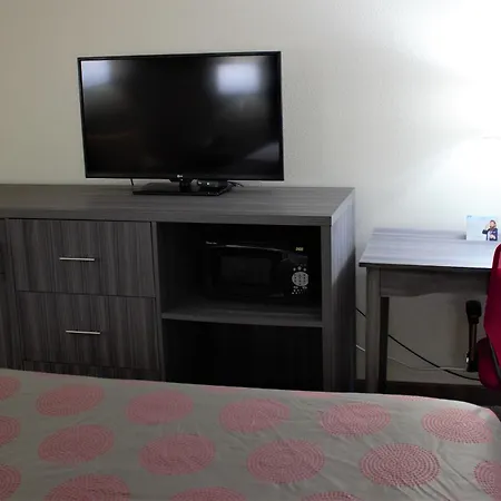 Ramada By Wyndham Wentzville-2