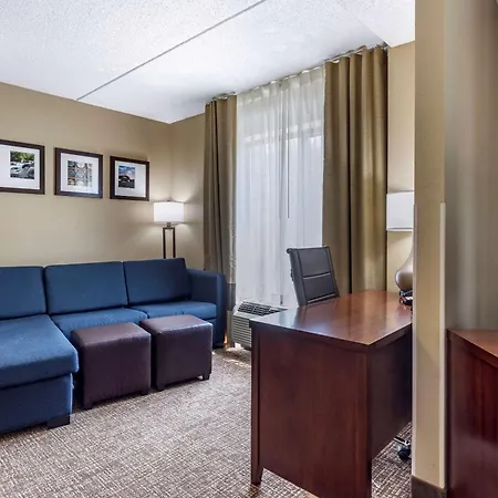 Comfort Suites Manchester Near Arnold Afb-3