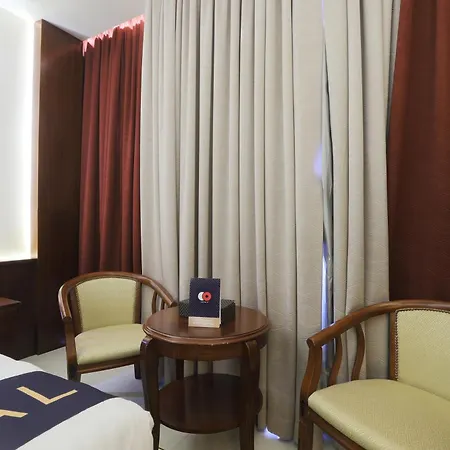 Queen Palace Hotel-2
