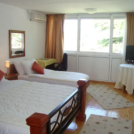 Hotel Villa Garden Ulcinj-Ulqin-2