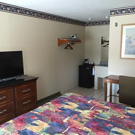 Budget Inn Of Lodi-2