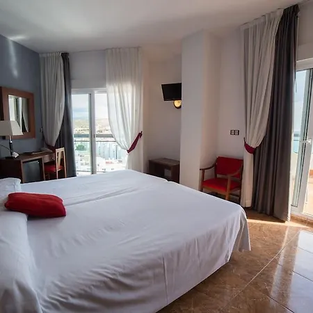 Gran Hotel Campello-3
