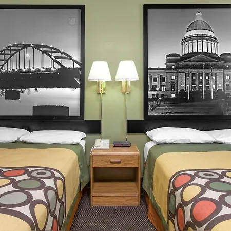 Super 8 By Wyndham Clarksville Ar-2